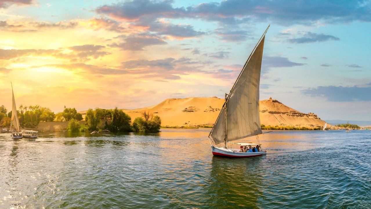 Hành Trình Đi Dọc Sông Nile Bằng Du Thuyền