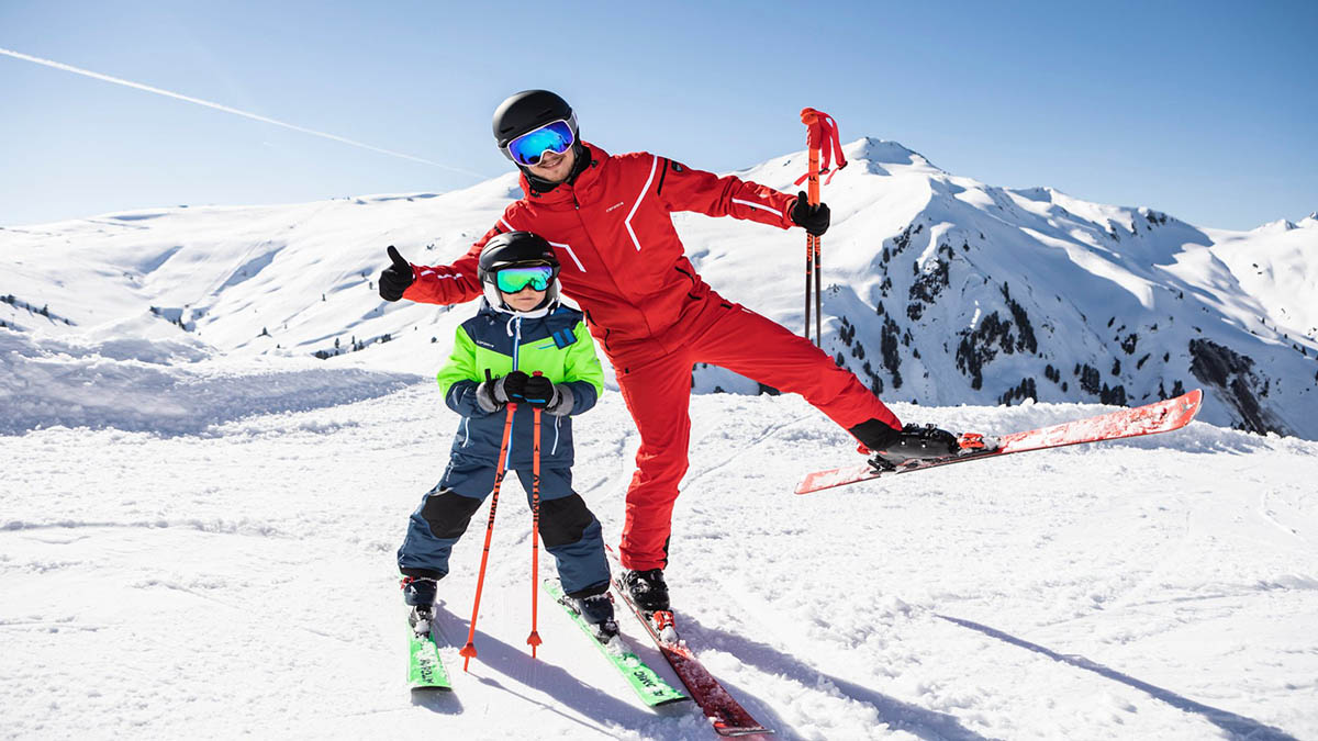 intotwild.travel | Học Trượt Tuyết Ở Vivaldi Park Ski Resort